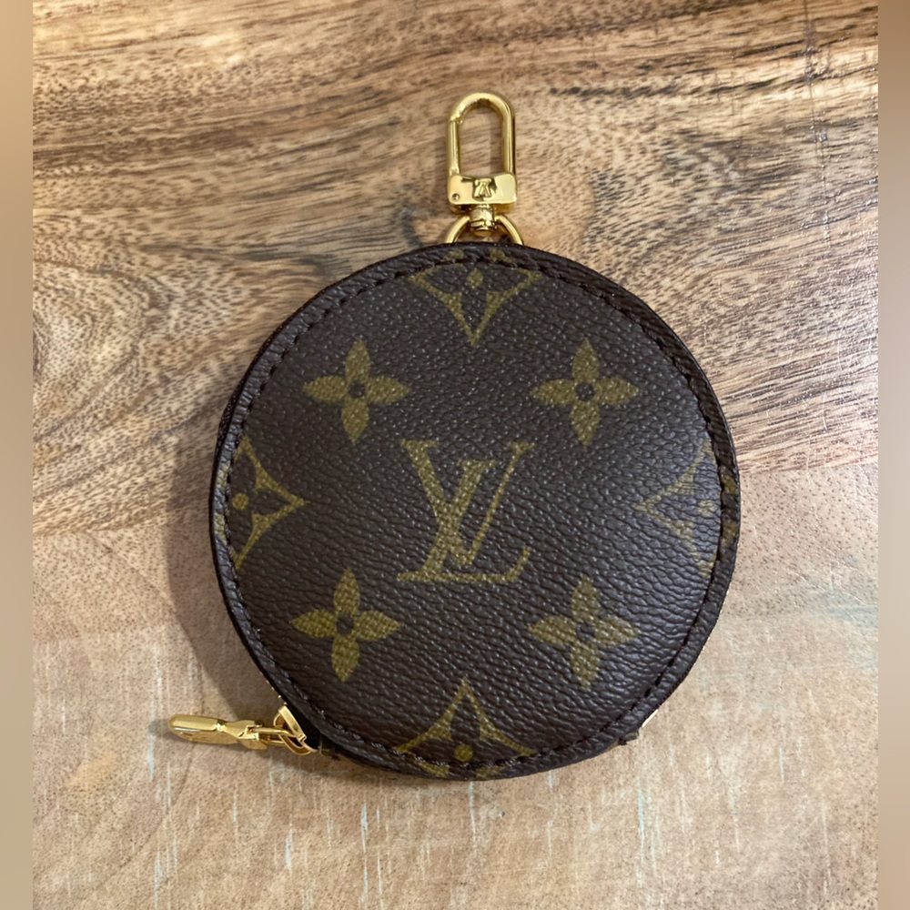 Louis Vuitton Monogram Multi Pochette Coin Pouch